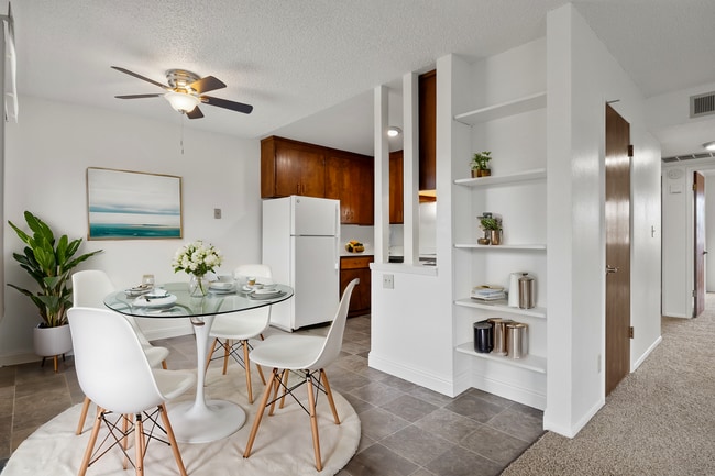 Photo - 1202 Bidwell Ave