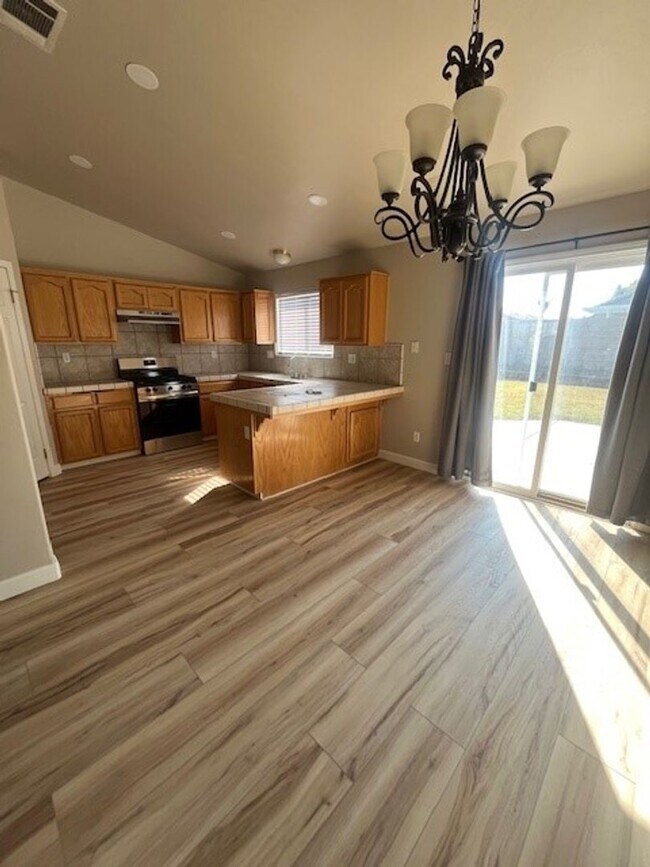 Photo - 4203 Silver Maple Ct