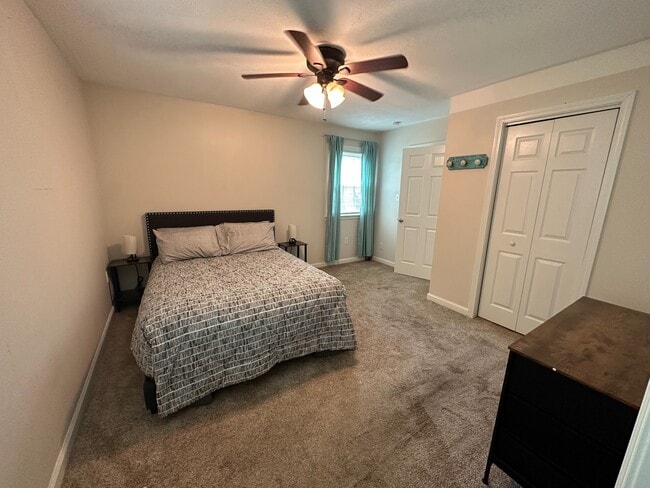 Photo - 311 Riverview Blvd