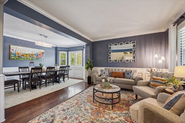 Photo - Golf-Course Retreat