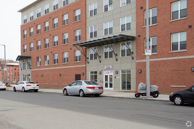 Photo - Bridgeview Center