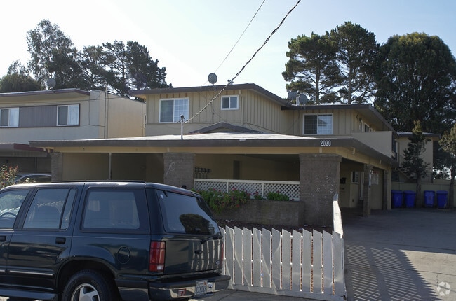 2030 Stanton Ave