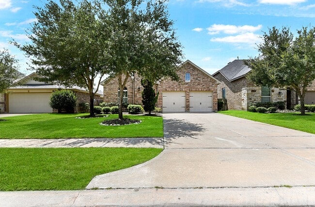 Building Photo - 2226 Falcon Brook Dr