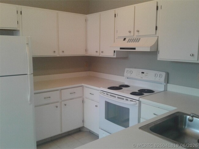 11969 NW 11th St Unit 11969