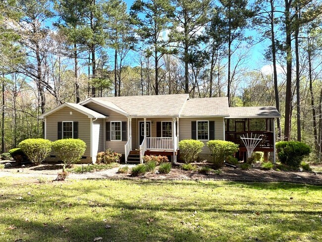 Building Photo - Fully Furnished & All Inclusive Beauty on Lake Gaston