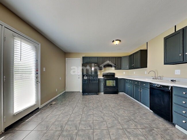 Photo - 6401 Sharps Ridge Ct