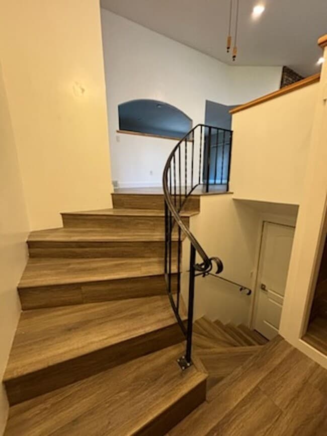 Photo - Unique duplex in post falls