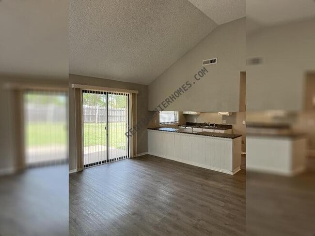 Photo - 8113 Cinnamon Teal Dr