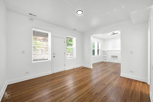 Photo - 602 N Lorel Ave