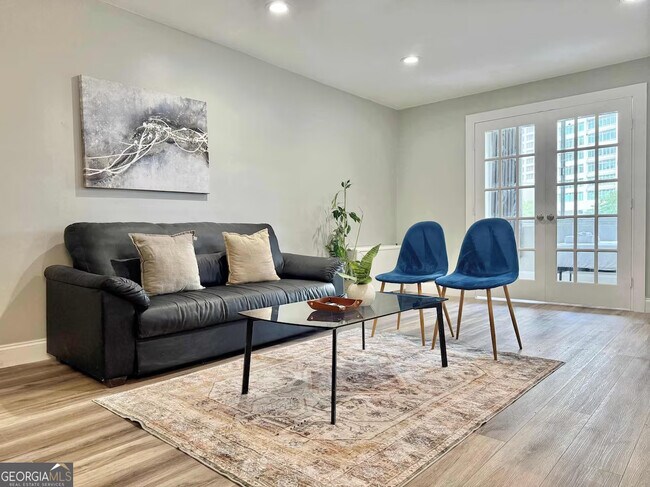 215 Piedmont Ave NE Unit 301