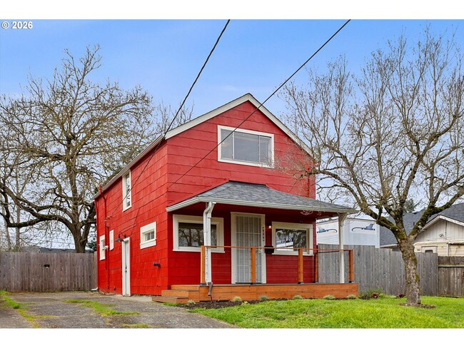 Building Photo - 4805 NE 110th Ave