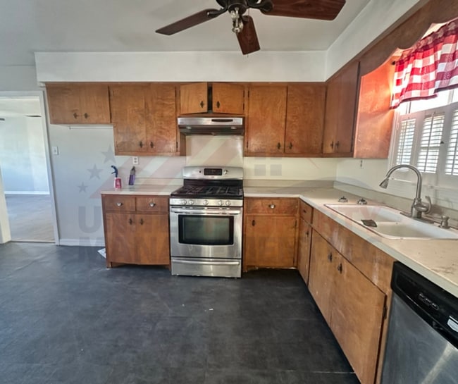 Photo - 3 bed 1 bath in Carlsbad NM