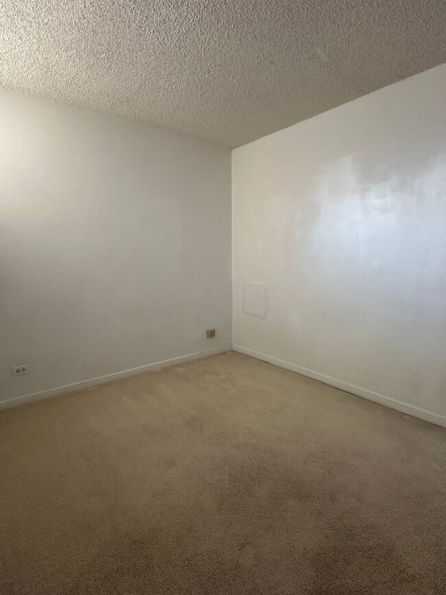 Photo - Fairway Gardens – 2 BD / 1 BA / 1 PK Spacious & Convenient Condo Living Unit 1