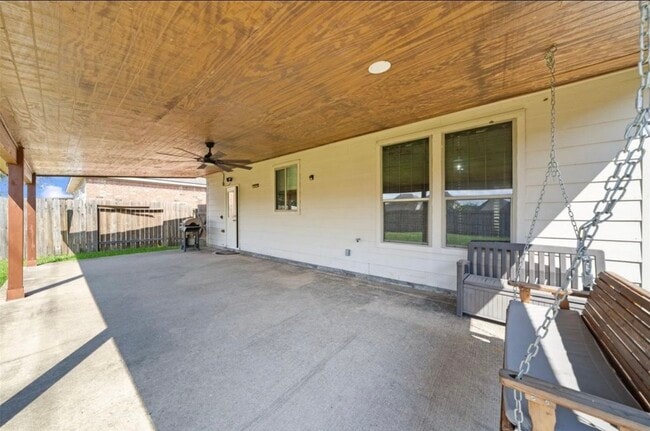 Photo - 5711 Water Violet Ln