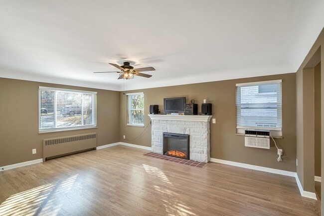Photo - 2886 Temple Ave Unit #1