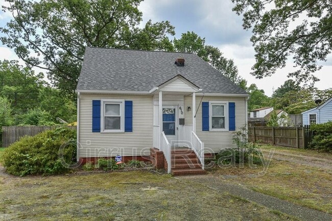 Photo - 610 Ellen Rd House