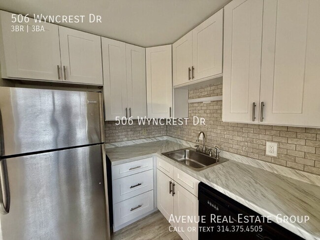 Photo - 506 Wyncrest Dr
