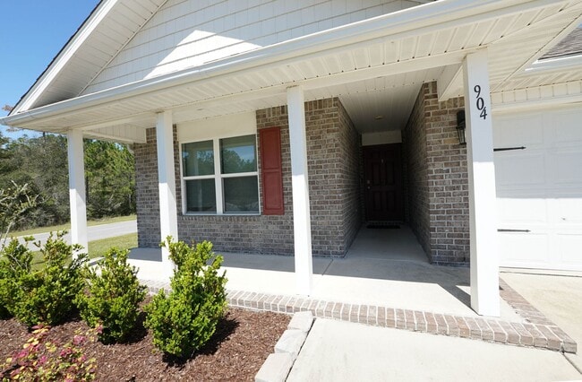 Photo - Central Crestview Location