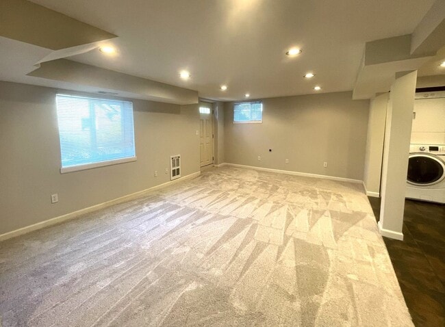 Photo - 4725 35th Ave SW Unit B