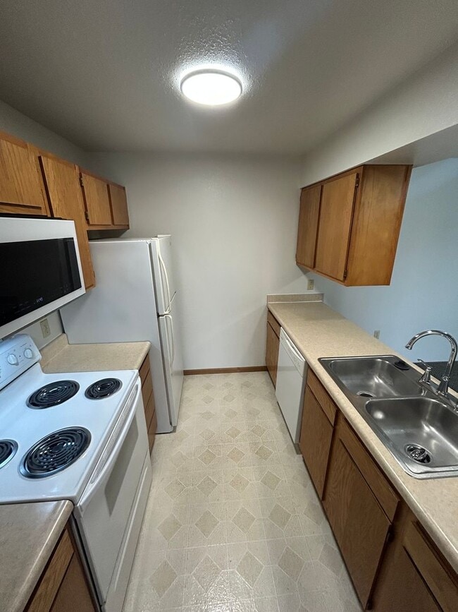Photo - 2 bedroom 1 bath, 2nd floor apartment - Balcony & Central Heat & A/C Unit 42