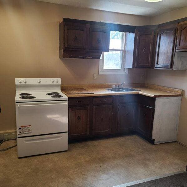 Photo - 2803 Cleveland Ave SW