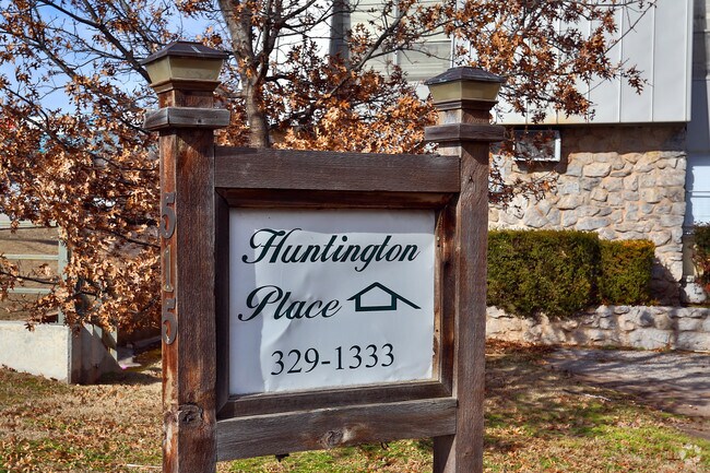 Photo - Huntington Place Apartments
