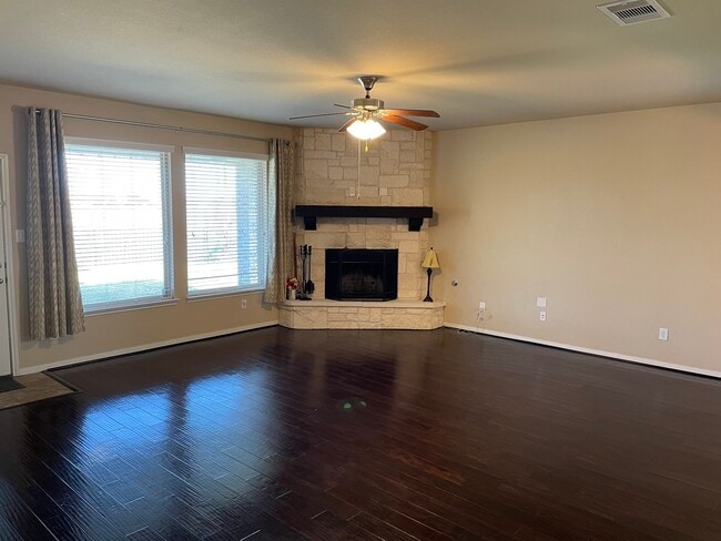 Photo - 9111 Turnbull Ln