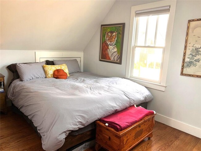 Photo - 644 Brownwood Ave SE