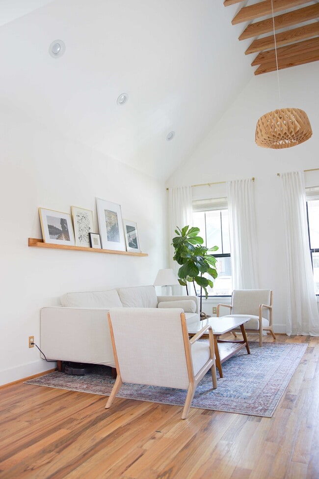 Photo - 5311 Leeland St