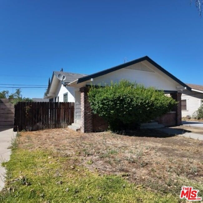 Photo - 2416 Chester Ln