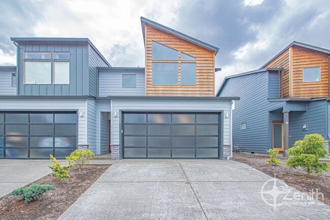 Building Photo - 12323 NE 116th Way