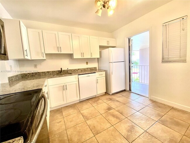 Photo - 2500 SW 81st Ave Unit 402