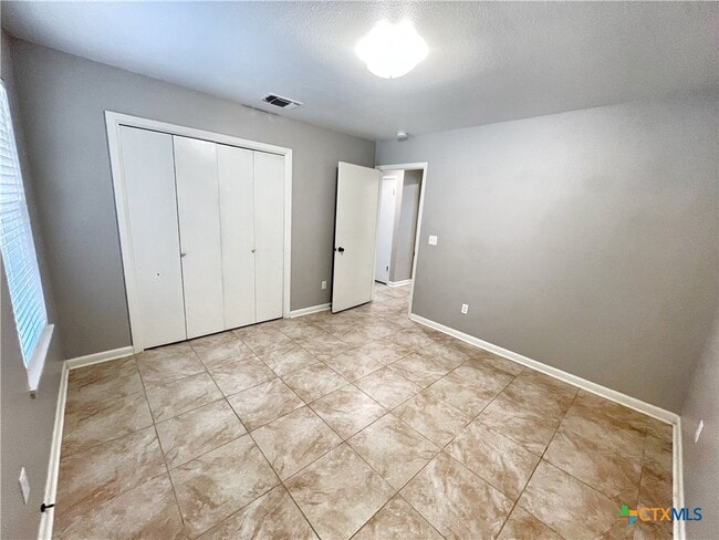 Photo - 1768 Kuehler Ave