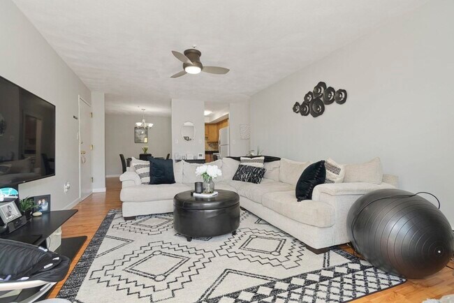 Photo - 59 Highland Glen Dr Unit 334