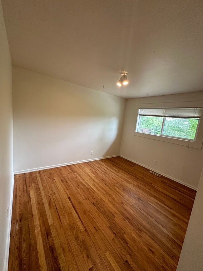 Photo - Pre Lease!! Great House