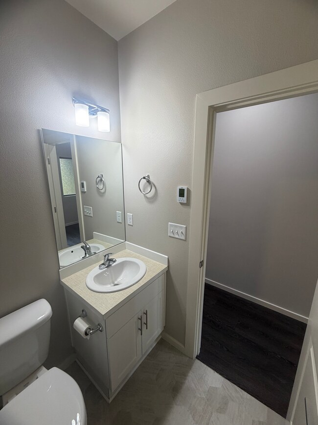 Photo - 1049 SW 99th Pl