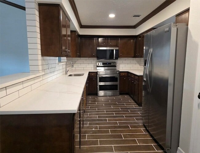Photo - 7423 Weatherhill Ln