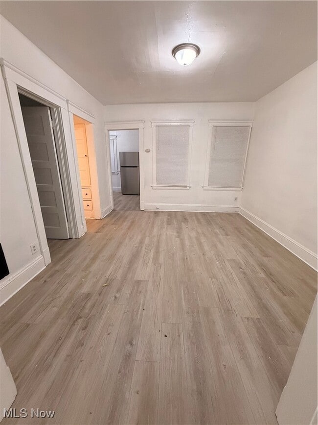 Photo - 10512 Greenlawn Ave