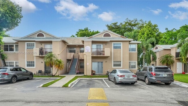 Building Photo - 2421 NW 96th Terrace Unit 20I