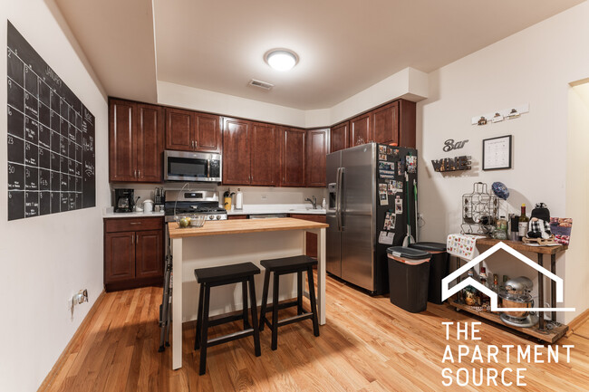 Photo - 1461 W Cortez St Apartments Unit 2N