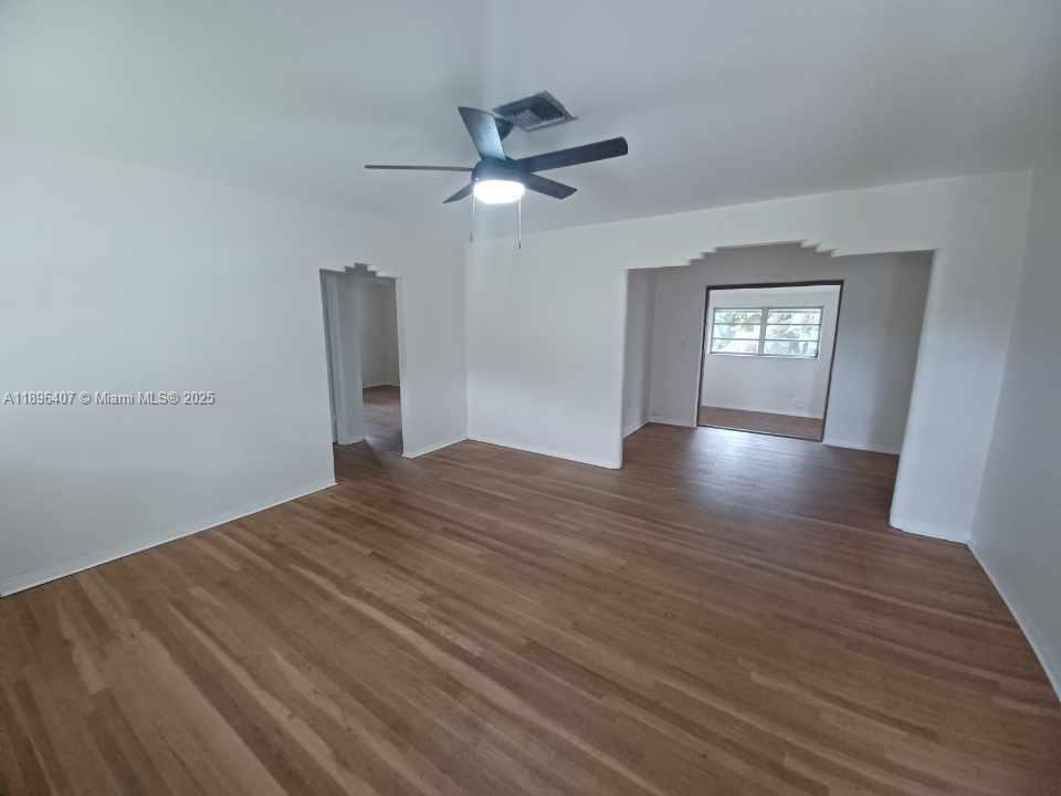 Photo - 3670 SW 20th St