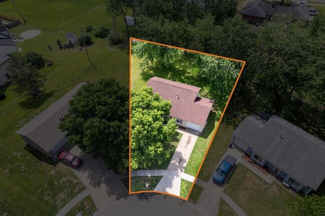 Photo - 2834 SE Glenside Ct