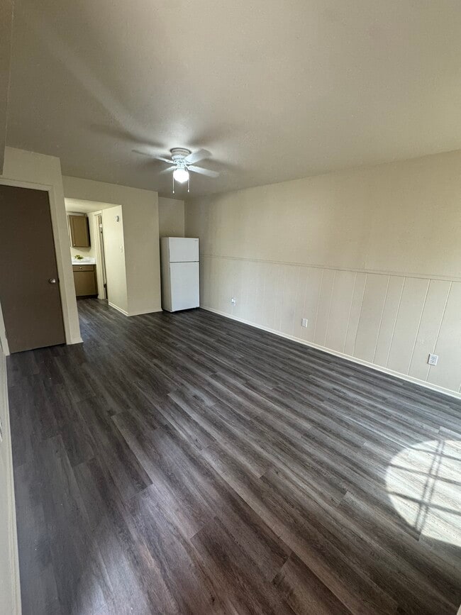 Photo - Zodiac Apartments