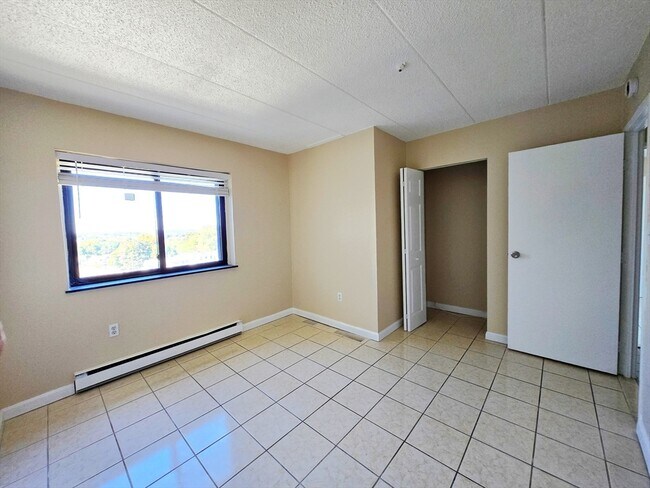 Photo - 308 Quarry St Unit 401