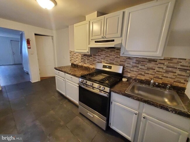 Photo - 404 S 9th St