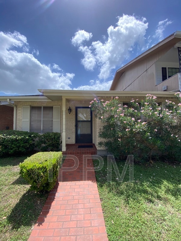 Photo - 1710 Palm Valley Dr W Rental