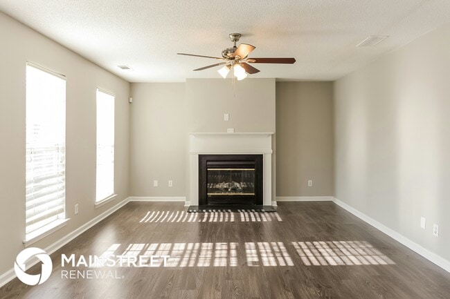 Photo - 5506 Amelia Ln