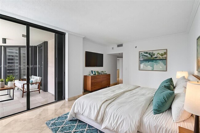 Photo - 520 Brickell Key Dr Unit A705