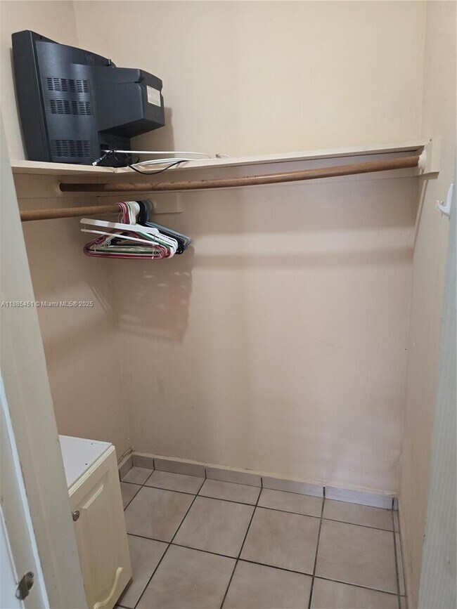 Photo - 1113 NE 2nd St Apartamento Unidad 1-2