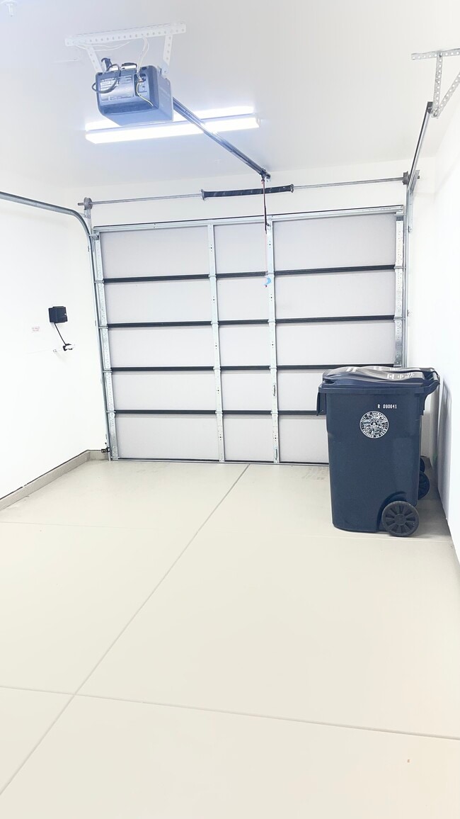 Photo - 1012 Uptown Aly